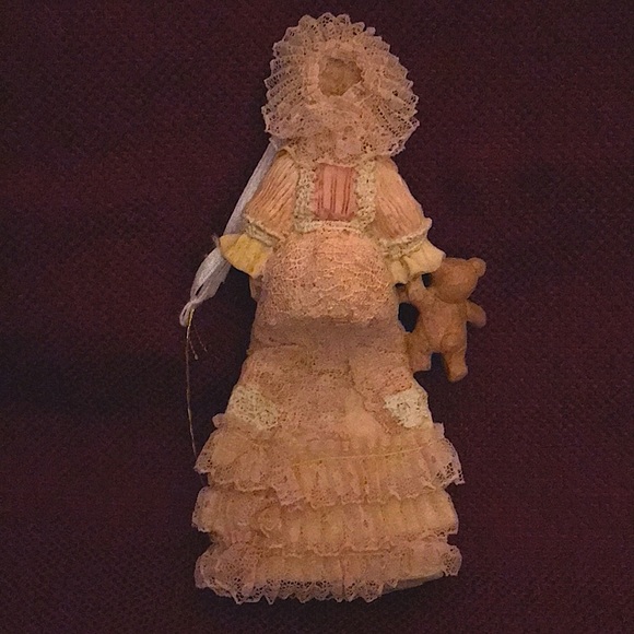 💥SALE 2/$30💥 Vintage Ornament Victorian Baby with Bear - Picture 5 of 5